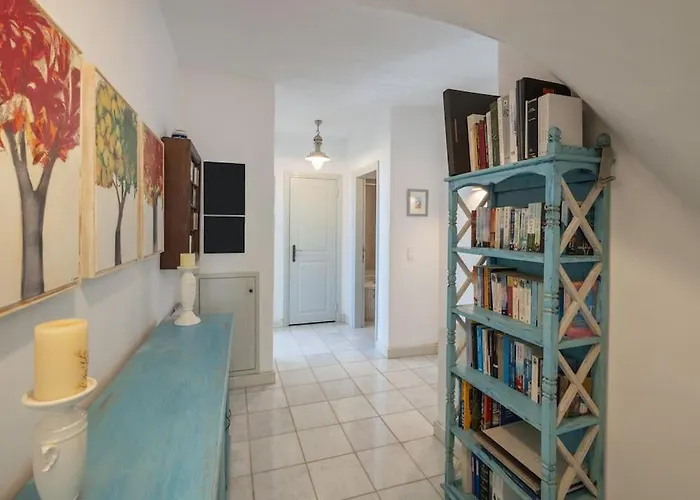 Lägenhet Isterni - 3br House With Sea View & Bbq - Blue Coral 2 *